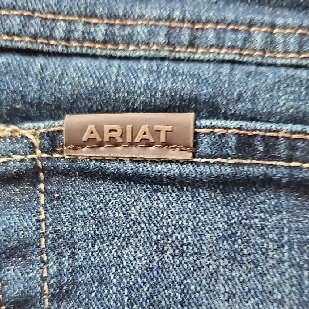 Ariat Men's Dark Blue Straight Jeans - Picture 2 of 8